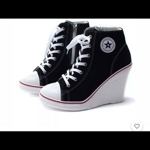 Heel boots